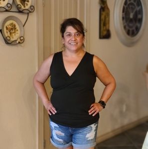 Meet your Posher, Claudia